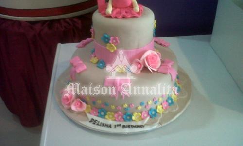 first birthday cake 